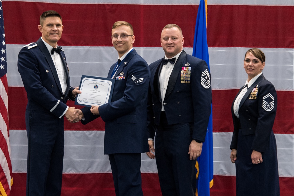 ALS Class 20-1 graduation