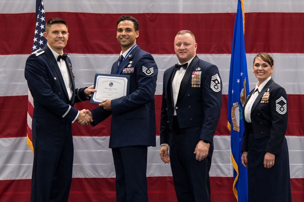 ALS Class 20-1 graduation