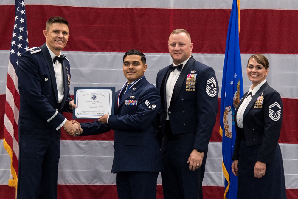 ALS Class 20-1 graduation