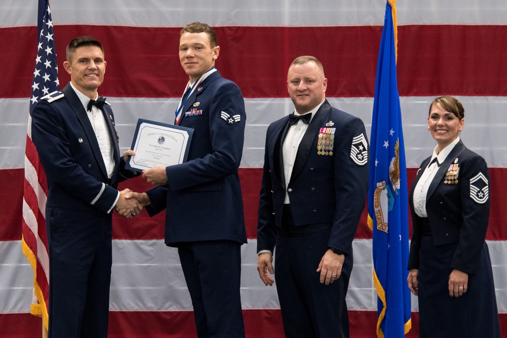 ALS Class 20-1 graduation