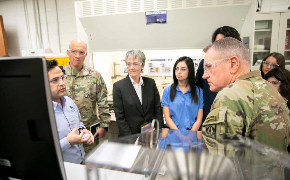 Army Futures Command leader pushes Army’s partnerships with universities during visit to El Paso