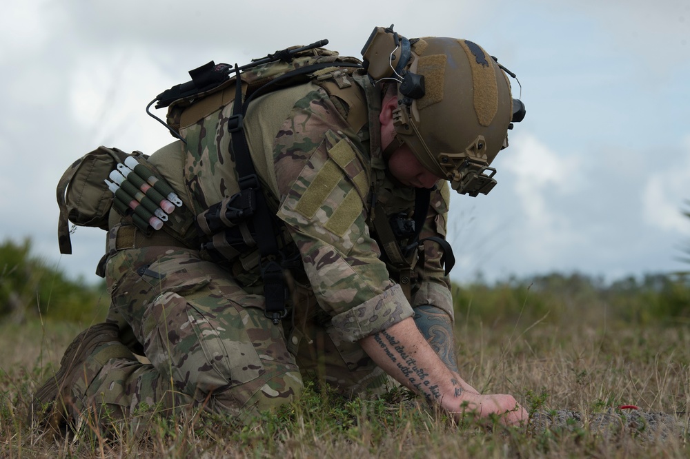 Doggone bombs: Team MacDill integrates joint force counter-IED training