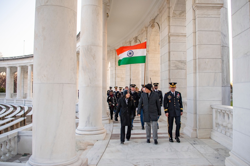 Defence Minister of India Rajnath Singh Participates in an Armed Forces Full Honors Wreath-Laying Ceremony at the Tomb of the Unknown Soldier