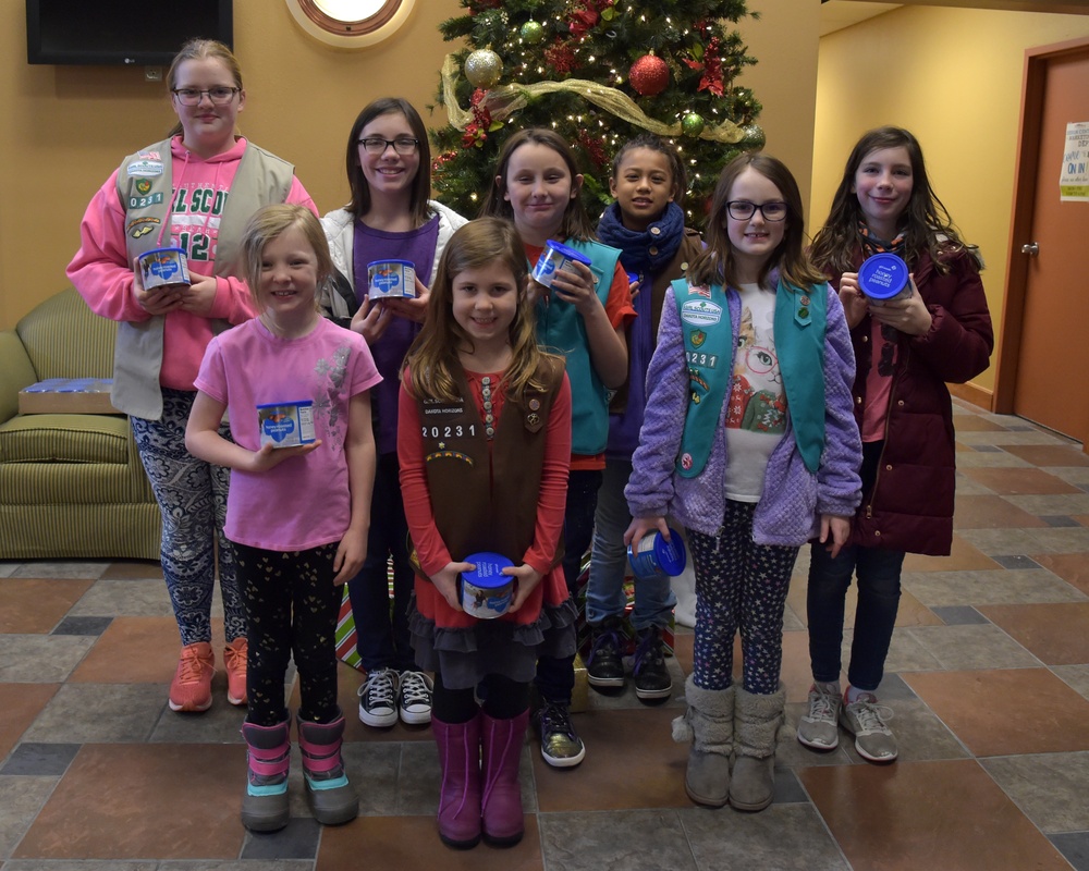 Girl Scouts Dakota Horizons Support Grand Forks Military Members