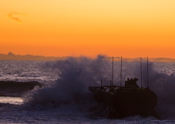 Marines take ACV out for low-light tests