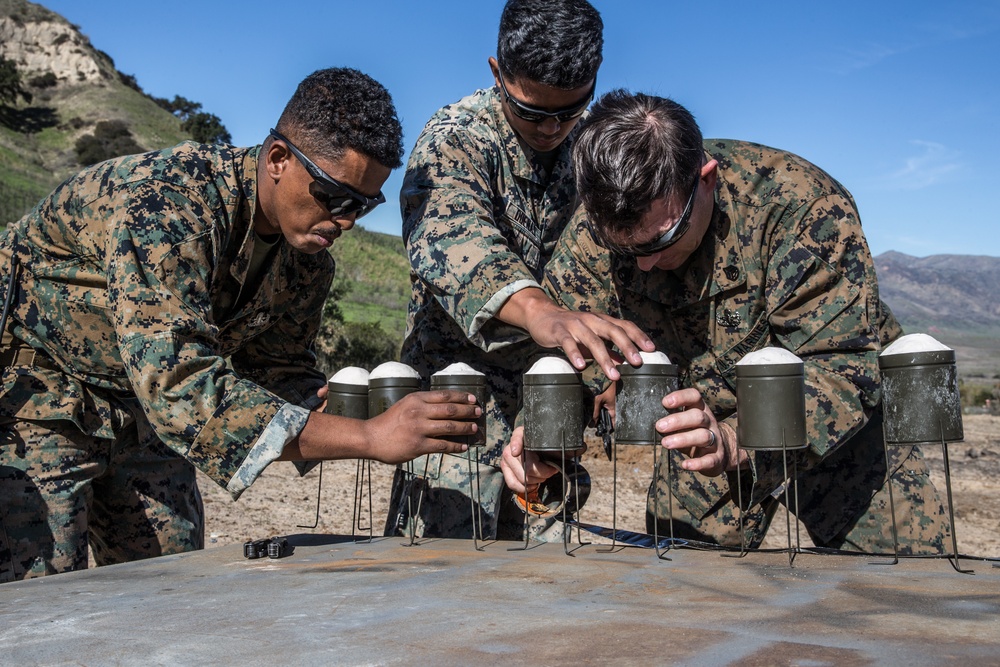 Pendleton EOD conducts explosive effects range