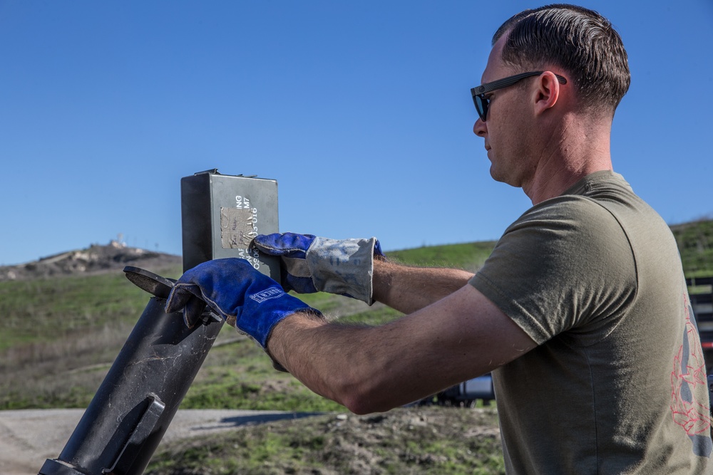 Pendleton EOD conducts explosive effects range