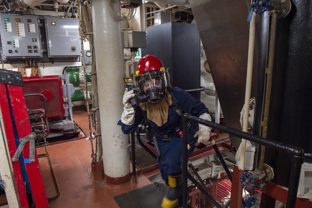 Barry Conducts General Quarters Drill Underway