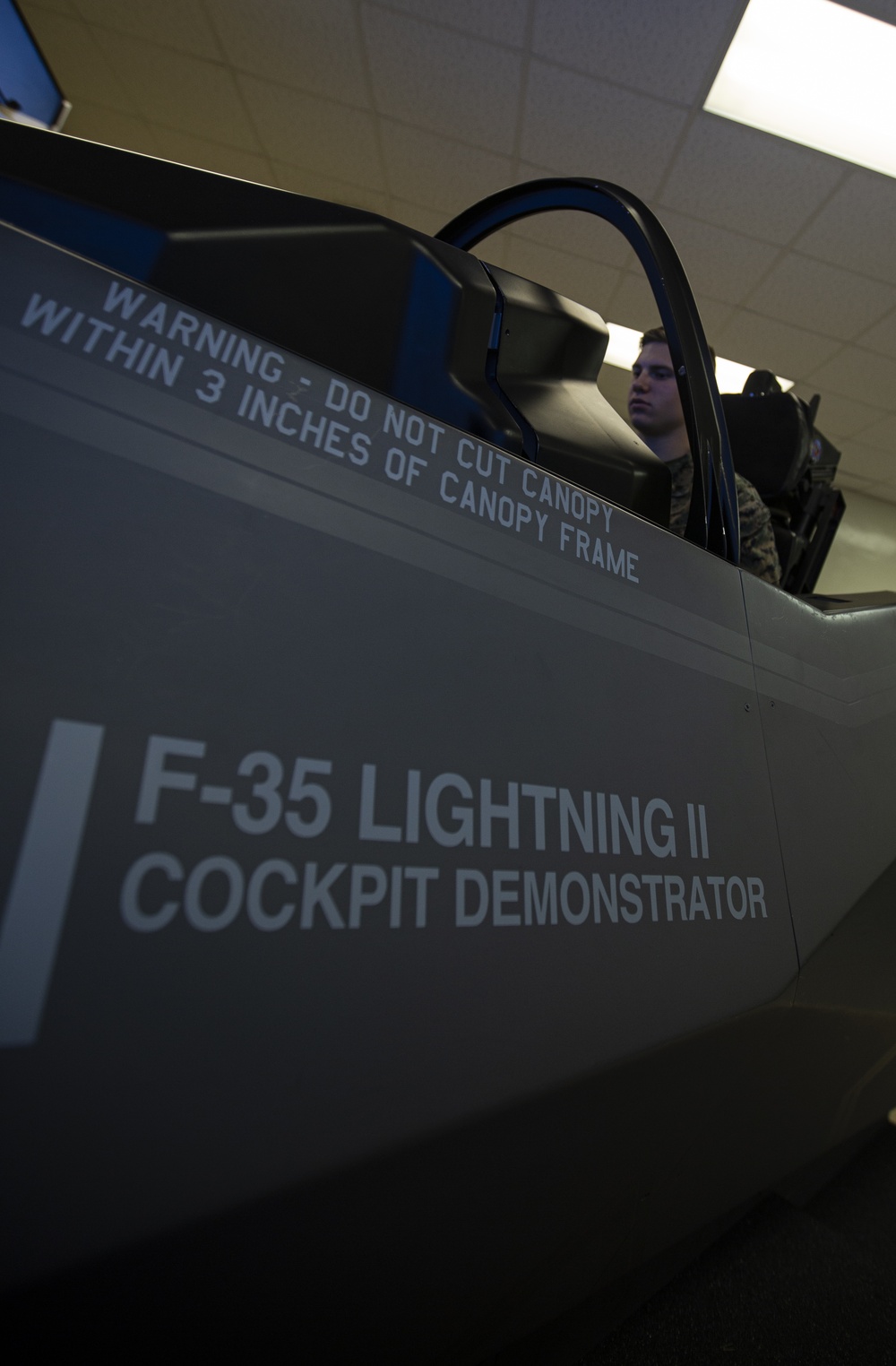 III MEF F-35 Cockpit Demonstrator