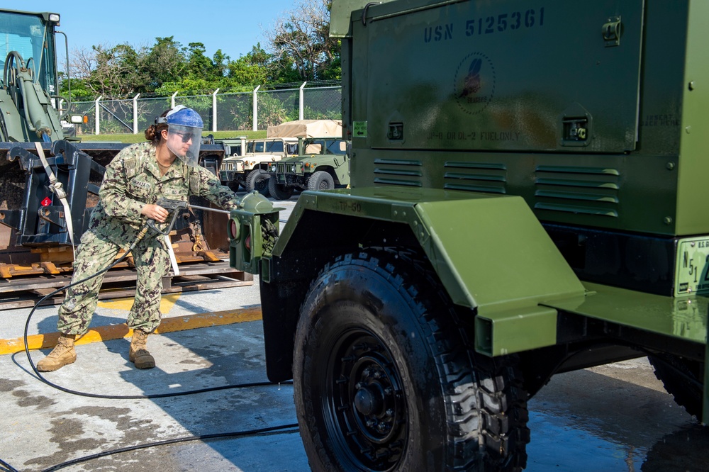 NMCB-5 Simultaneously Completes COMMEX, MOX