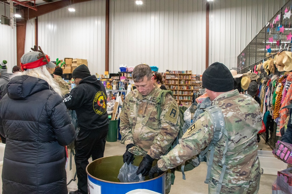4th Calvary Brigade shares in the spirit of giving