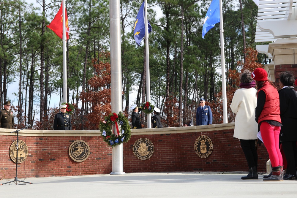 NOSC COLUMBIA REPRESENTS THE NAVY DURING WREATHS ACROSS AMERICA