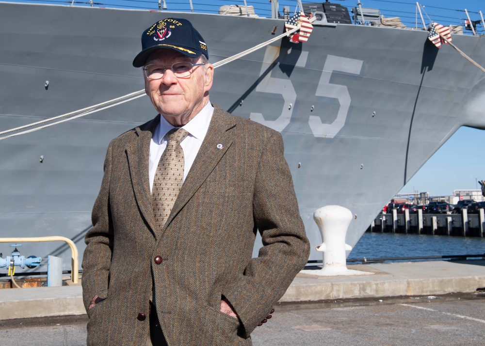 WWII Veteran Tours Stout