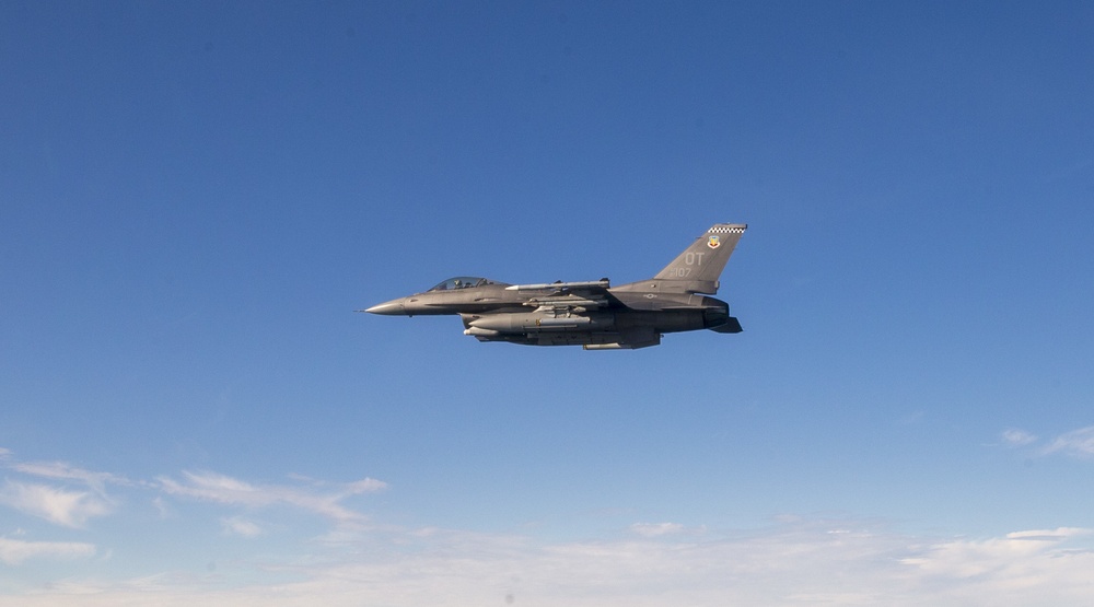 F-16 shoots down test drone