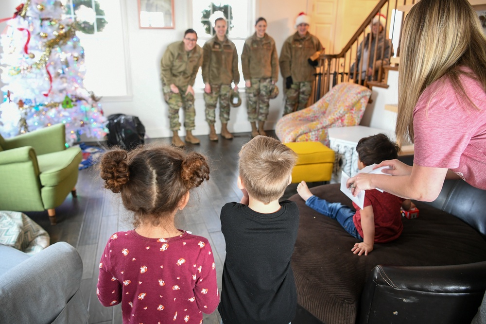 Airmen deliver gifts to Utah’s foster children