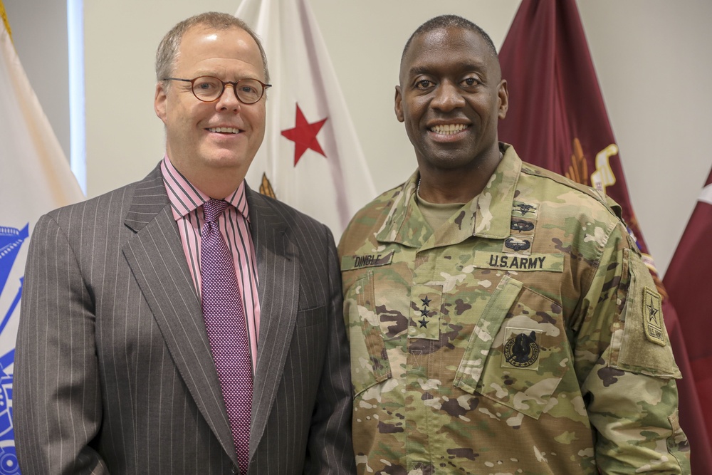 Hon. Thomas McCaffery (left), ASD(HA), was the guest speaker at a lecture series hosted by Lt. Gen. R. Scott Dingle (right)