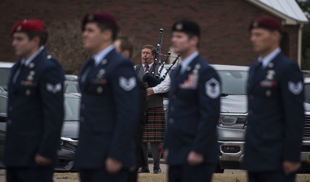 Fallen Special Tactics Airman remembered with hometown memorial