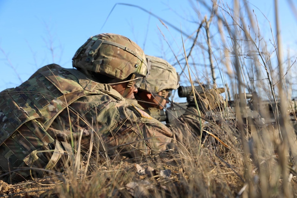 Headhunter Battalion conducts squad live fire training