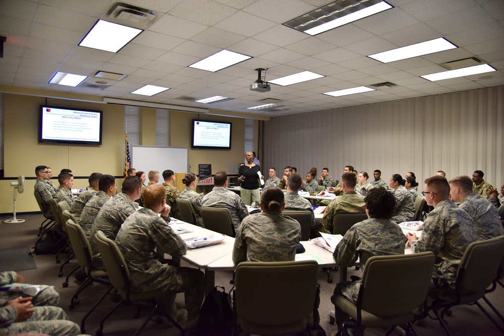 Right Start gives newcomers tools for successful life at Robins