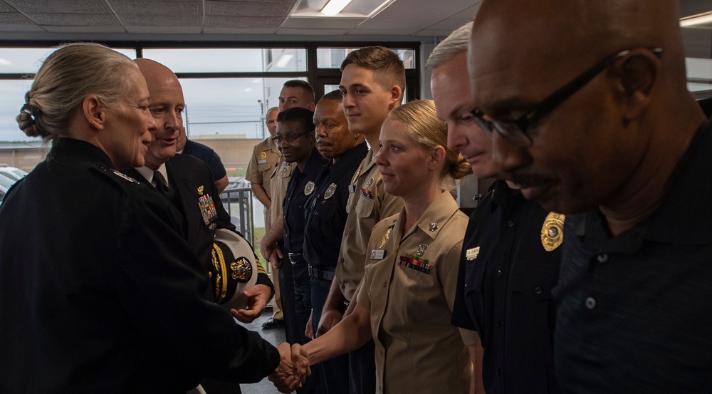 CNIC Commander Meets with Pensacola NSF Personnel