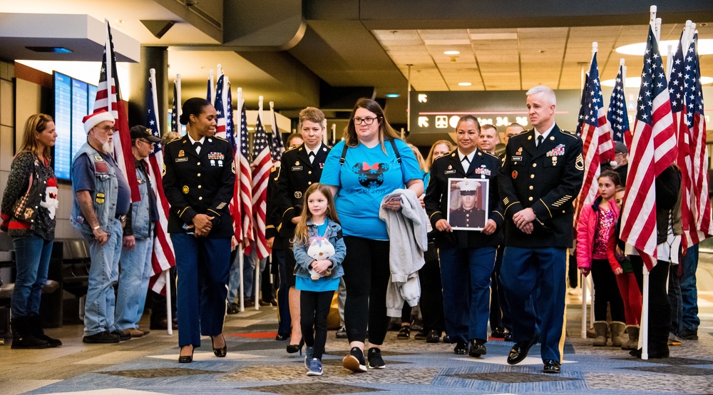 316 ESC ceremoniously say goodbye to Gold Star Families