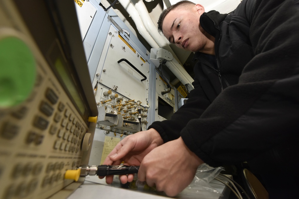 USS Theodore Roosevelt (CVN 71)