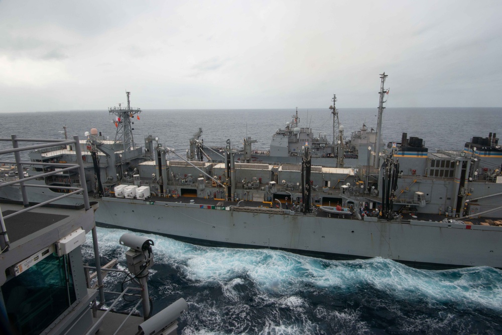 USS Harry S. Truman (CVN 75) transits the Red Sea