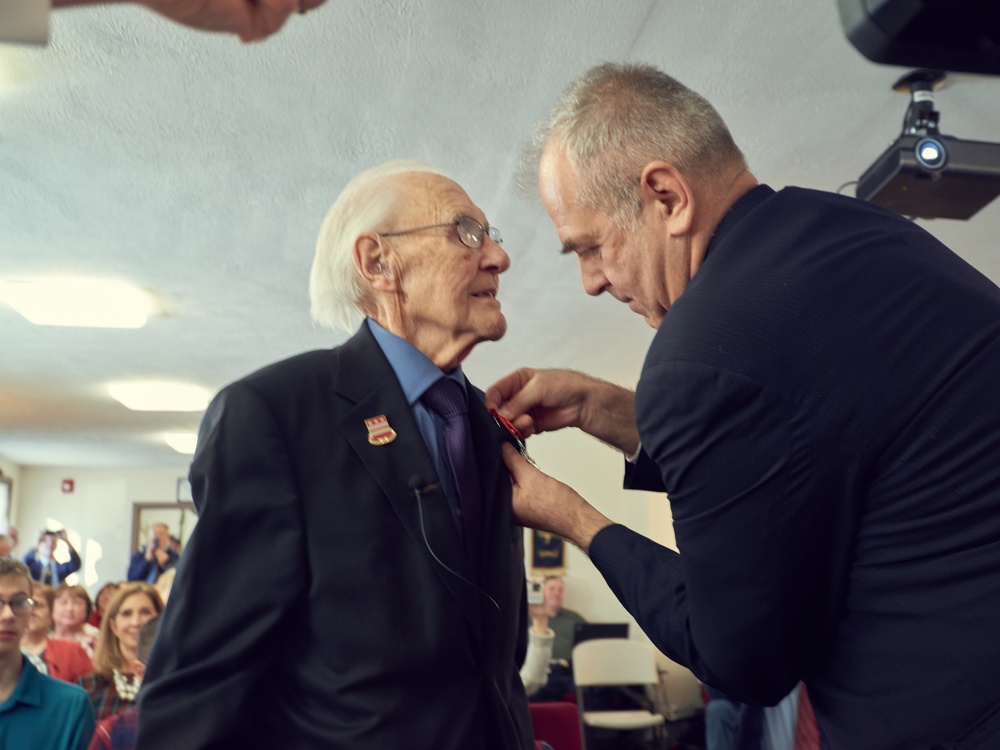258th Field Artillery Veteran Recognized by French Government for WWII Service