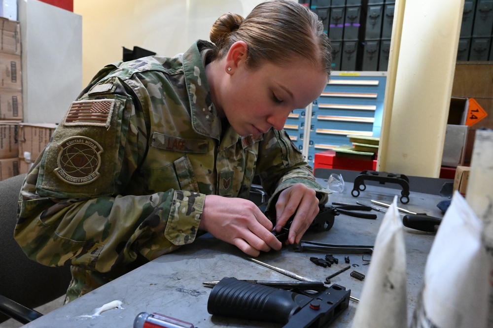 219th Security Forces Squadron conducts training