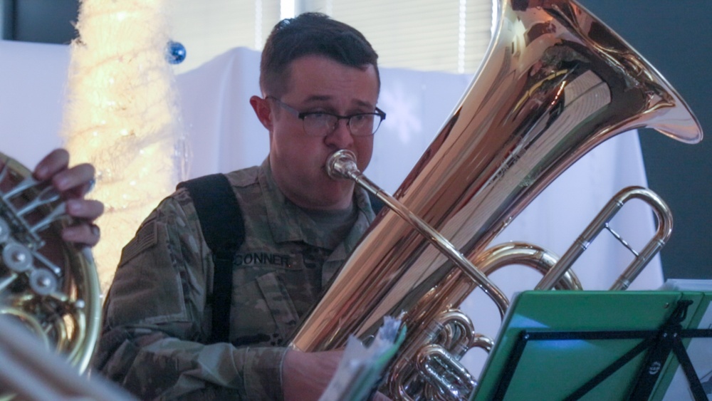 4th Infantry Division Band Brass Quintet performs for deployed Soldiers