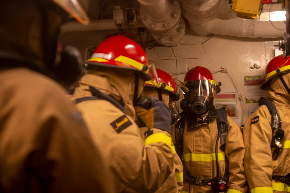 USS Barry (DDG 52) Conduct Drill Day At Sea