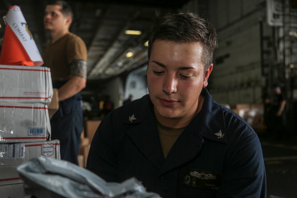 Cargo, Indian Ocean, USS Abraham Lincoln, Mail