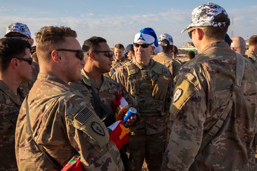 Leaders Bring Holiday Cheer to Soldiers Deployed to Syria