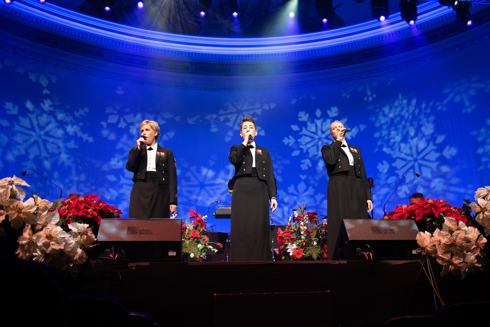 U.S. Navy Band Celebrates the Season