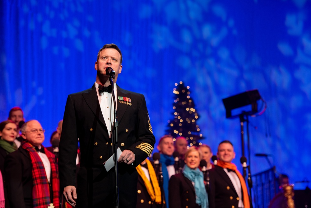 U.S. Navy Band Celebrates the Season