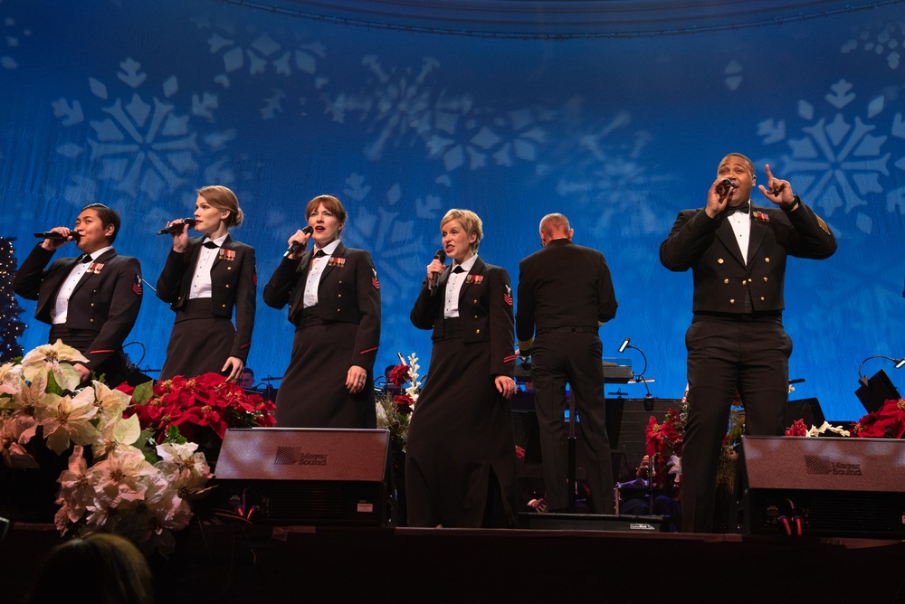 U.S. Navy Band Celebrates the Season