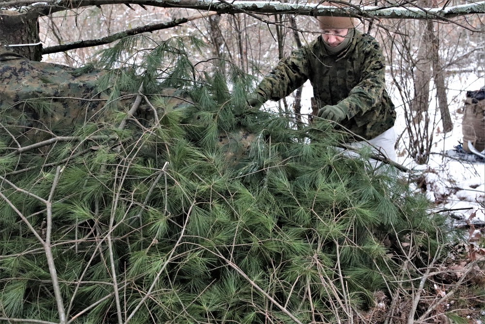 DVIDS - News - Photo Essay: Cold-Weather Operations Course students ...