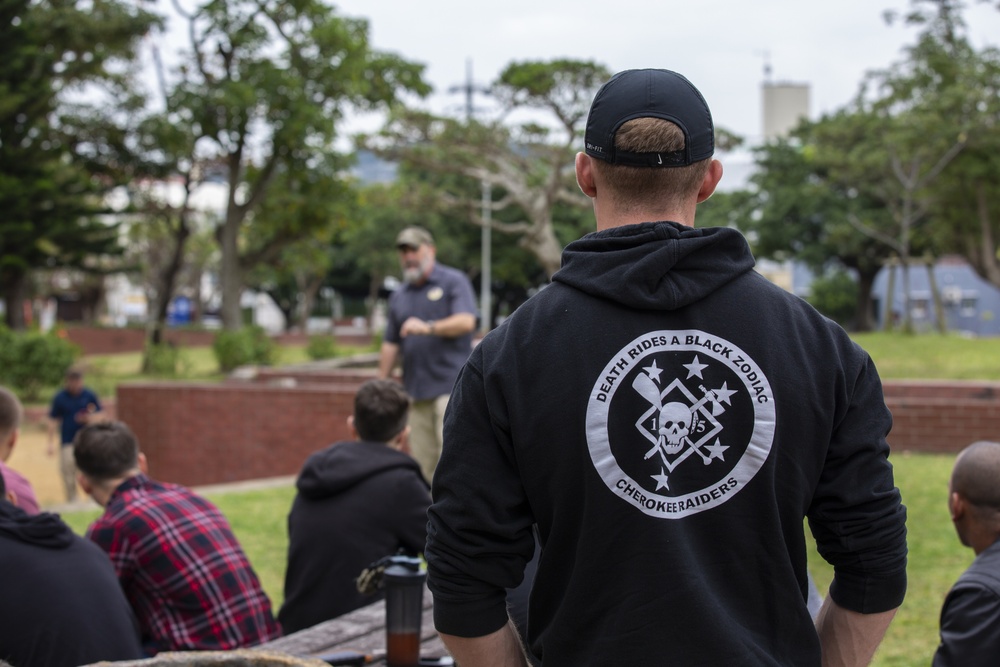 31st MEU NCOs tour Okinawa battle sites
