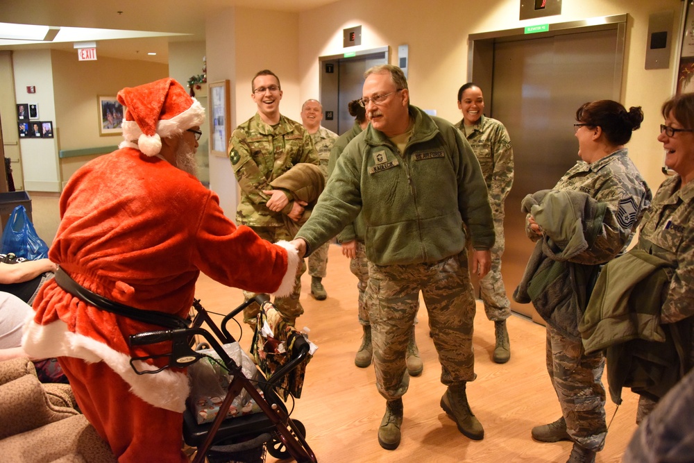 PA Guard Visit to Southwestern Veterans Center