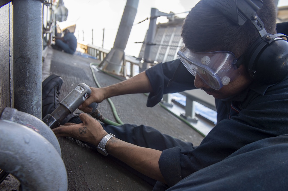 USS Barry Maintains Mission Readiness