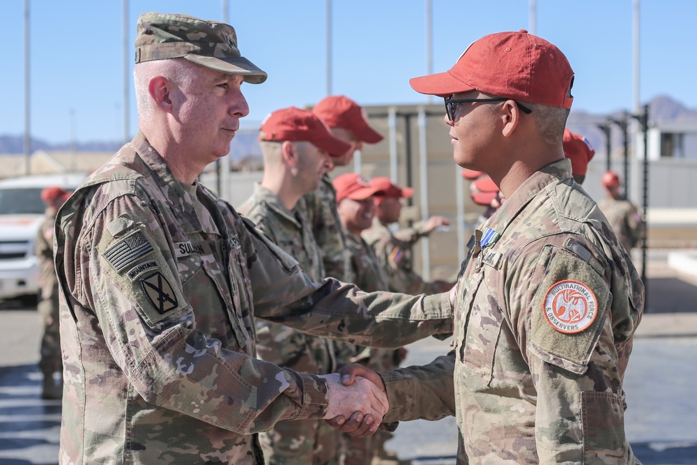 1st Theater Sustainment Command commander visits troops in Egypt