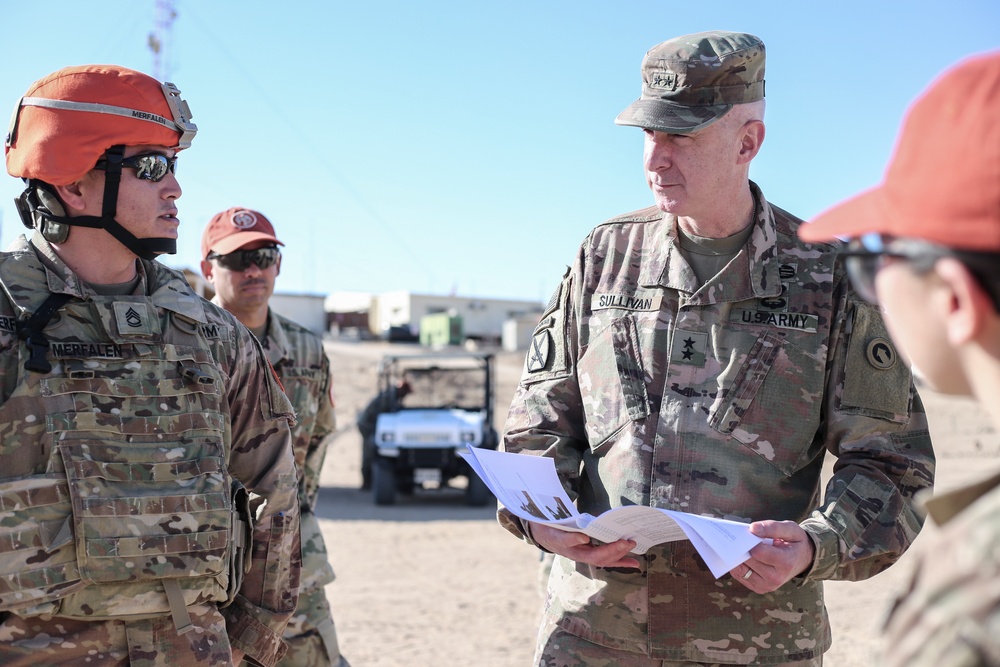 1st Theater Sustainment Command commander visits troops in Egypt