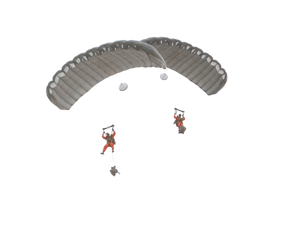 Free Fall Students Sharpen Skills