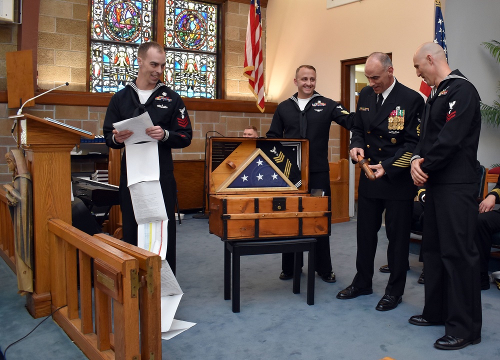 Master Chief Navy Diver Retires After 30 Years of Service