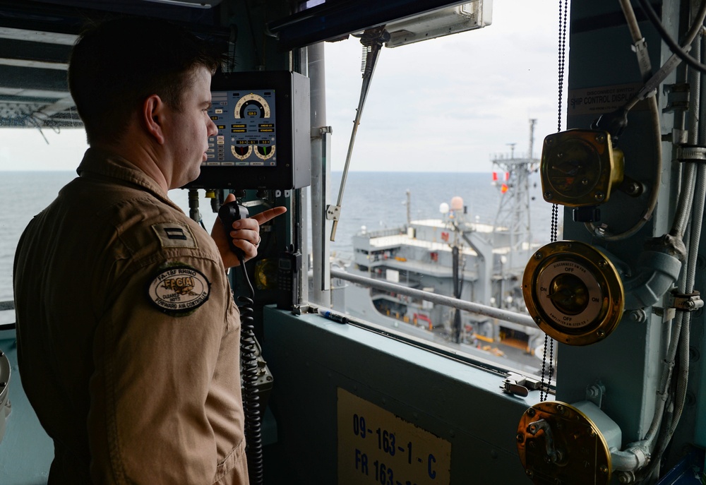 USS Harry S. Truman (CVN 75) transits the Arabian Sea