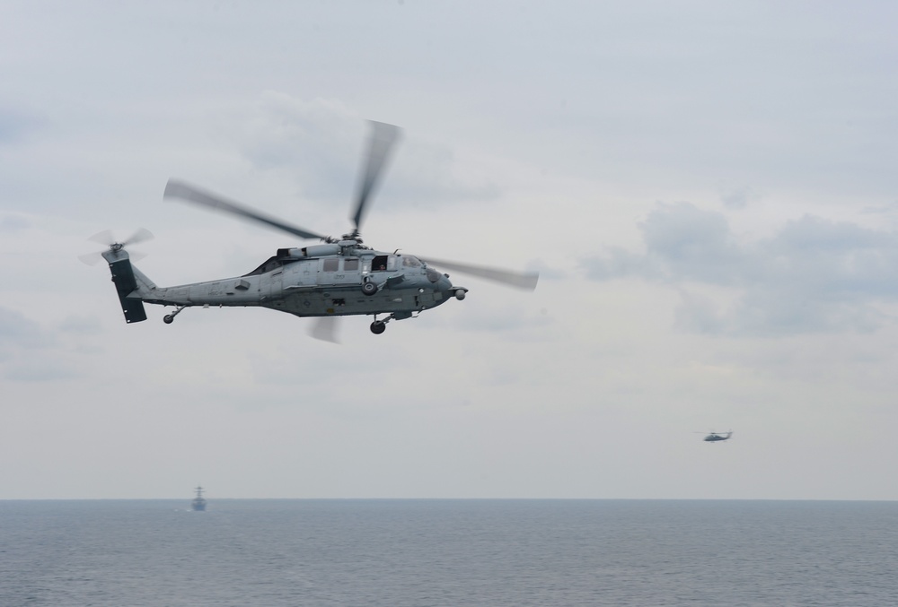 USS Harry S. Truman (CVN 75) transits the Arabian Sea