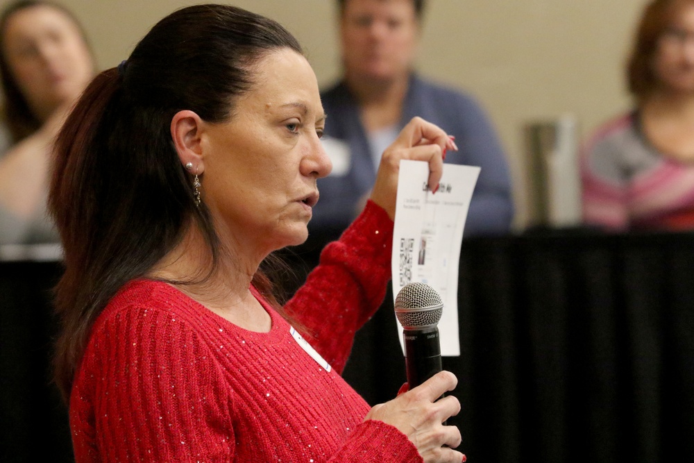Green Bay area employers network on best practices for military, veteran employees