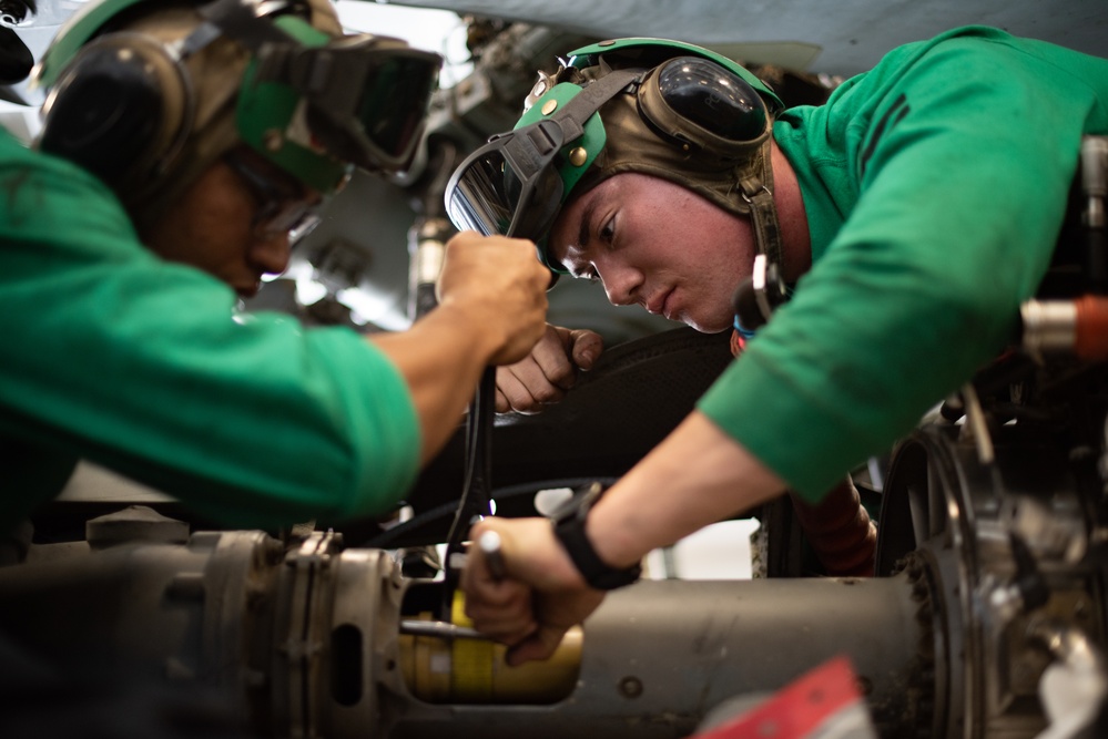 USS Theodore Roosevelt (CVN 71)