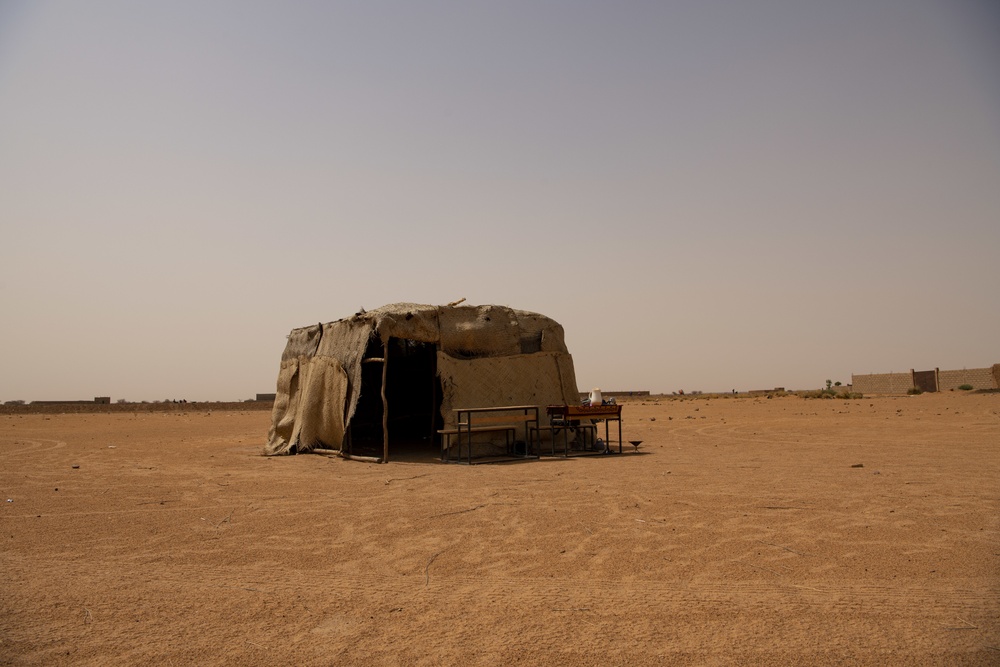 Soldiers and Airmen build partnerships in the Agadez