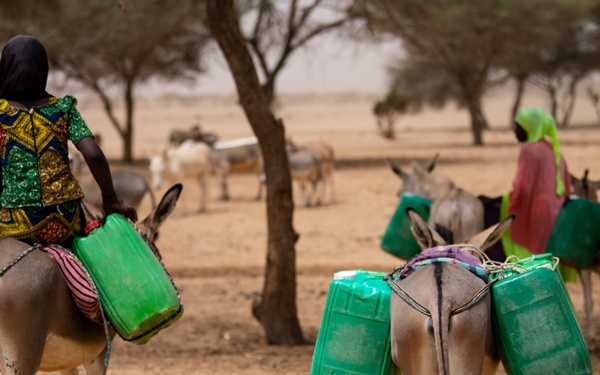 Soldiers and Airmen build partnerships in the Agadez